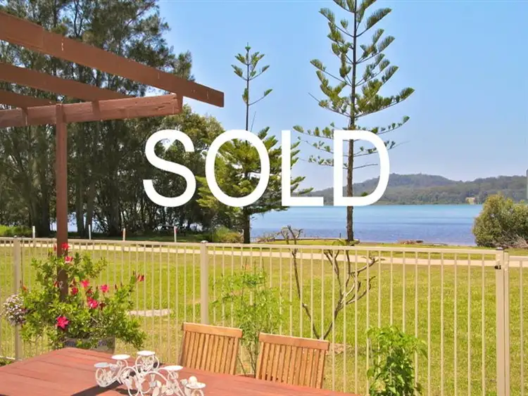 144 Broadwater Drive, Saratoga NSW 2251
