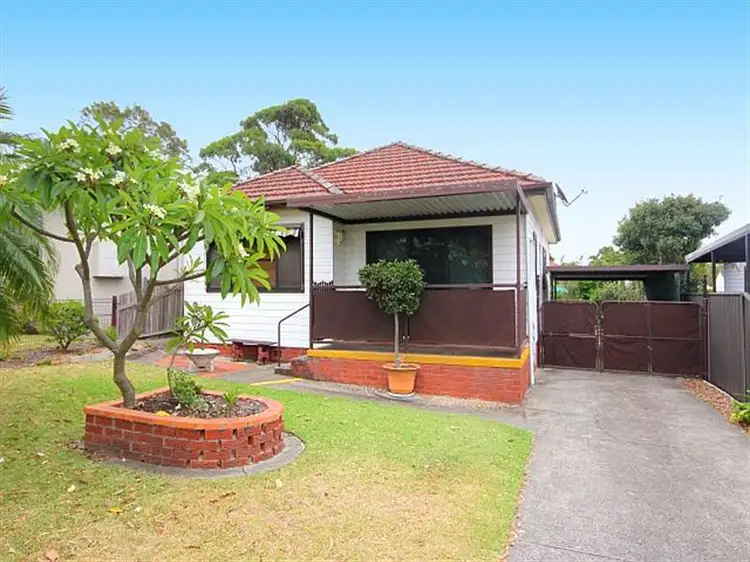 140 Woods Road, Yagoona NSW 2199