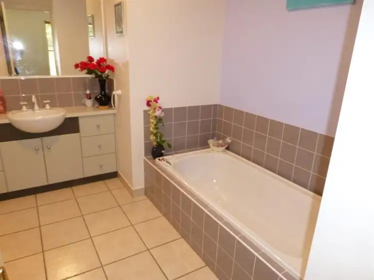 Fourth view of Homely townhouse listing, 2/101 Hovell Street, Echuca VIC 3564