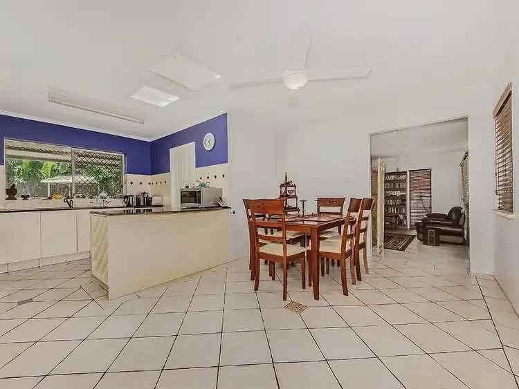 Sixth view of Homely house listing, 4 Emu Place, Burleigh Waters QLD 4220