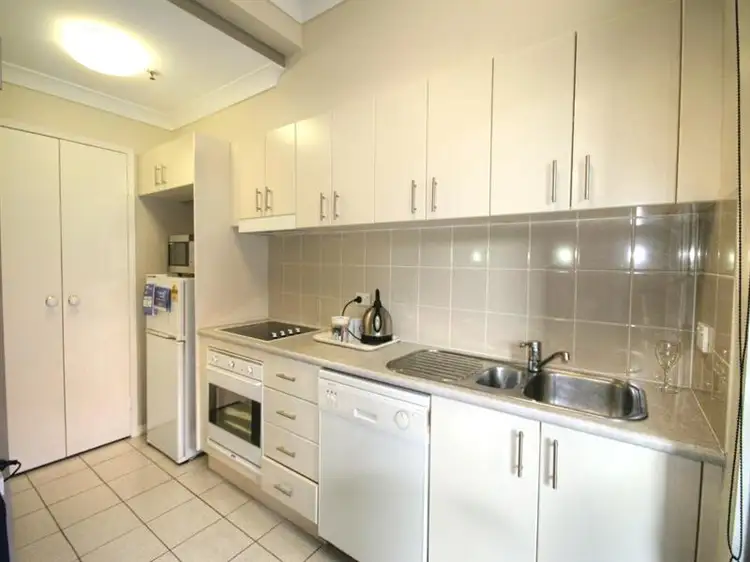 Fourth view of Homely apartment listing, 5017/55 Baildon Street, Kangaroo Point QLD 4169