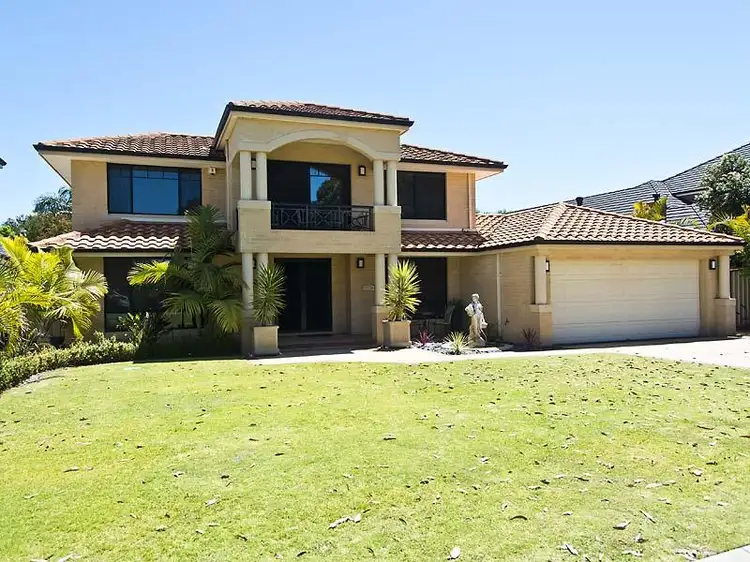 4 Prior Close, Canning Vale WA 6155