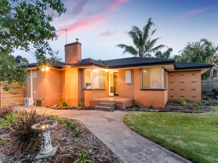 Second view of Homely house listing, 3 Kandy Court, Frankston VIC 3199