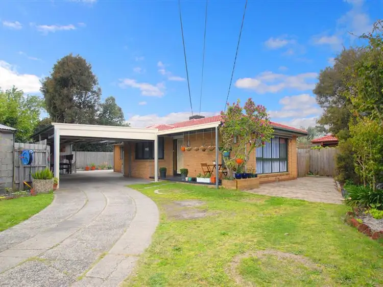 5 Chanelle Court, Springvale South VIC 3172