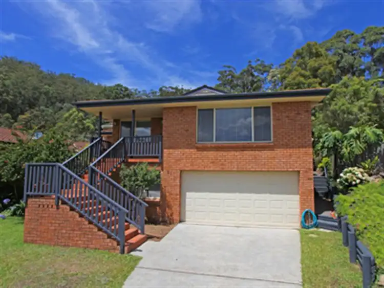 1/1 Thistle Glen Close, Green Point NSW 2251