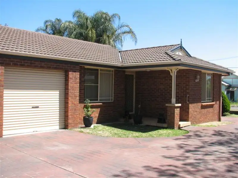 Main view of Homely unit listing, 1/36 William Street, Tamworth NSW 2340