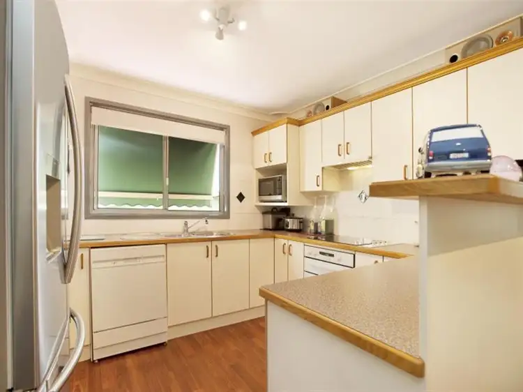 Fourth view of Homely house listing, 10 Wren Close, Thornton NSW 2322