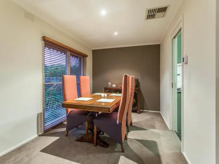 Fifth view of Homely house listing, 6 Lawn Court, Frankston VIC 3199