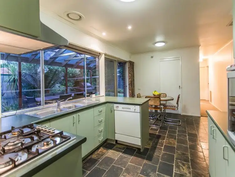 Sixth view of Homely house listing, 6 Lawn Court, Frankston VIC 3199