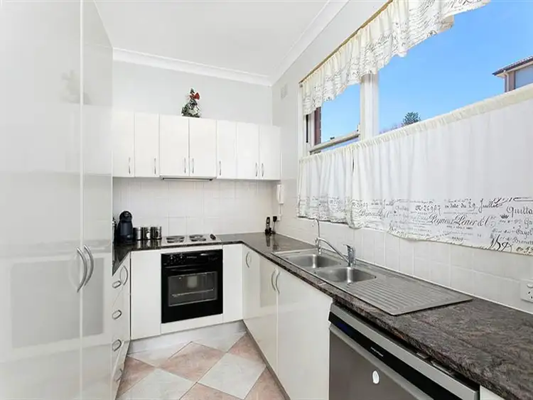 Fourth view of Homely apartment listing, 10/10-12 Hercules Road, Brighton-le-sands NSW 2216