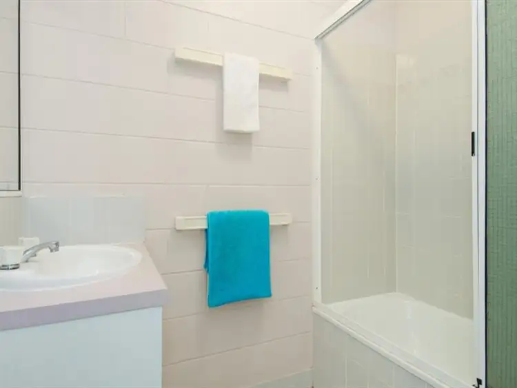 Seventh view of Homely unit listing, 2/28 Henry Street, West End QLD 4810