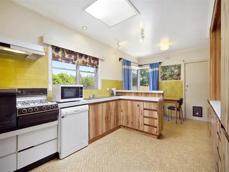 Fourth view of Homely house listing, 17 Axelton Street, Cheltenham VIC 3192