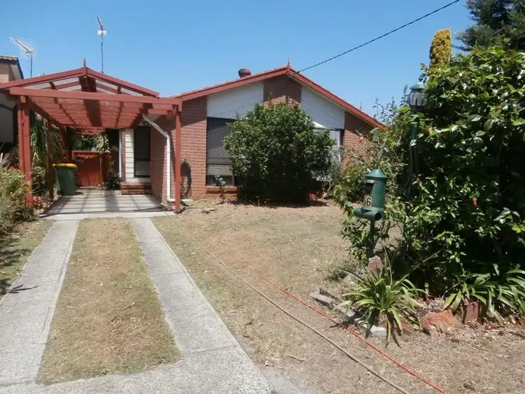 26 Watkin Avenue, Woy Woy NSW 2256