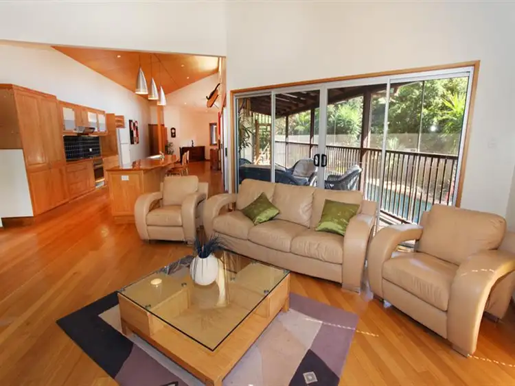 6 Inspiration Court, Bli Bli QLD 4560