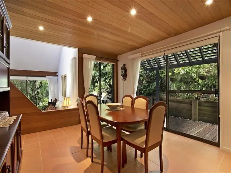 Seventh view of Homely house listing, 2 Farnworth Street, Chapel Hill QLD 4069