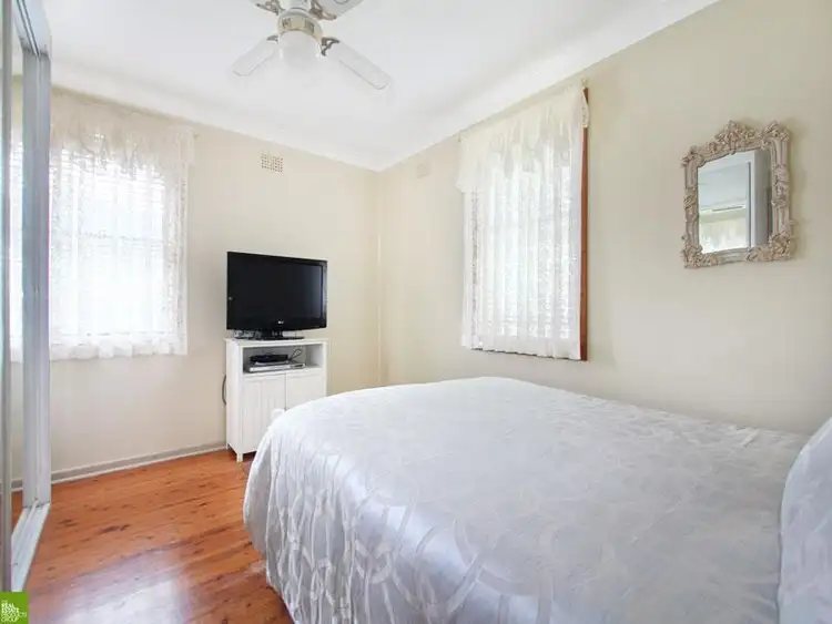 Seventh view of Homely house listing, 4 Caloola Avenue, Koonawarra NSW 2530
