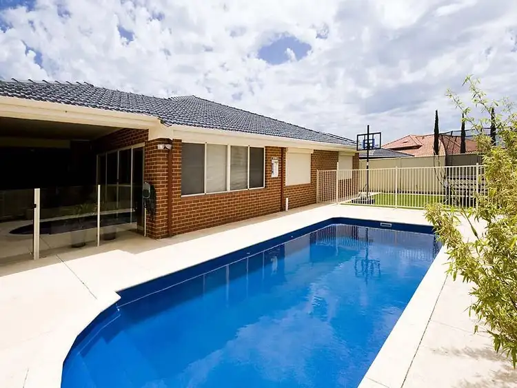 3 Drummonds App, Secret Harbour WA 6173