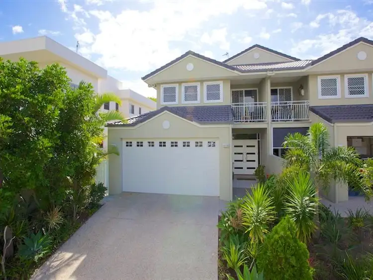 1/62 Compass Drive, Biggera Waters QLD 4216