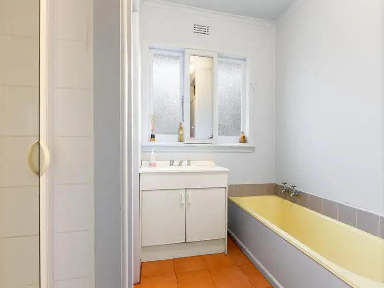 Fifth view of Homely house listing, 1/17 Cameron Avenue, Oakleigh South VIC 3167