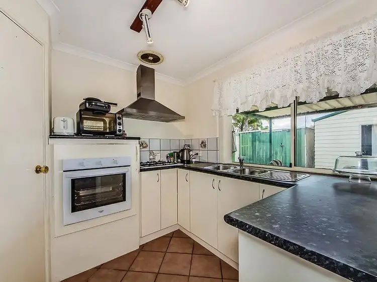 Fifth view of Homely house listing, 16 Kongal Heights, Leda WA 6170
