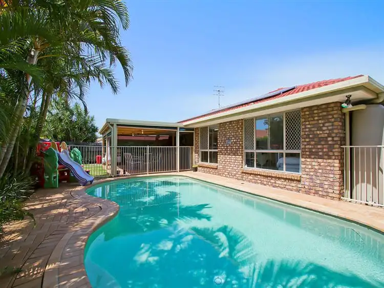 74 Bergamont Street, Elanora QLD 4221