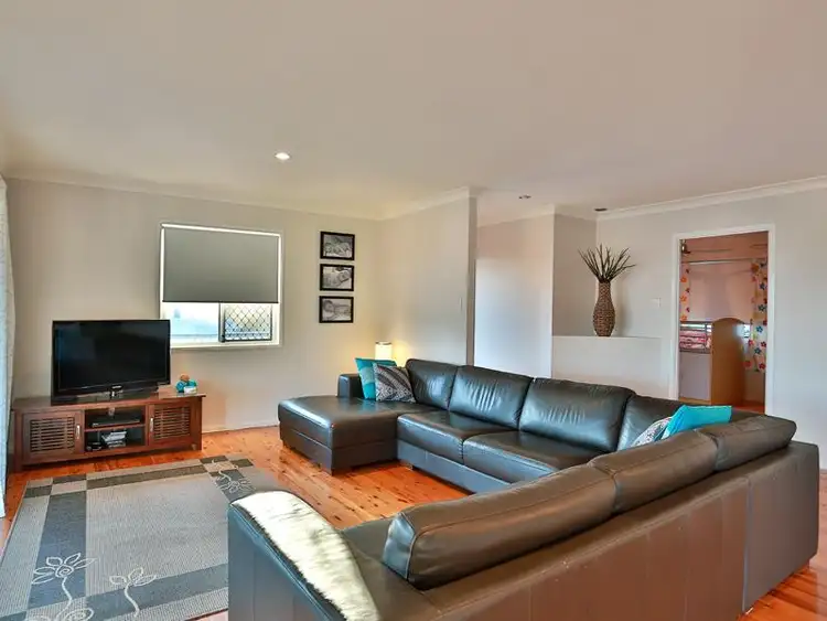 Sixth view of Homely house listing, 4 Glendore Court, Eatons Hill QLD 4037
