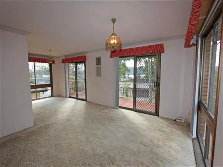 Second view of Homely house listing, 38 Orana Street, GREEN POINT NSW 2251