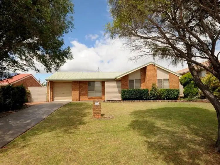 12 Hoffman Street, Kearneys Spring QLD 4350