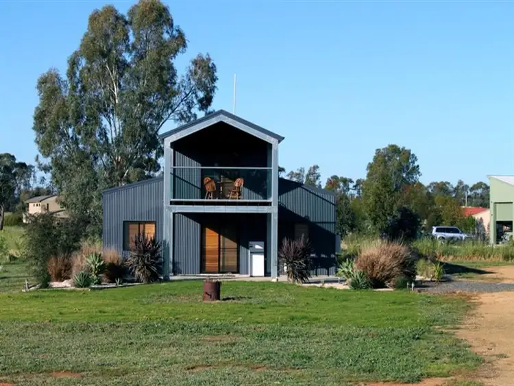 7 Plentyfish Court, Bundalong VIC 3730