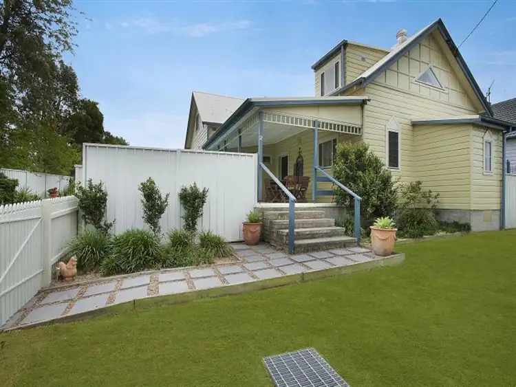 1/55 and 2 Victoria Street, East Maitland NSW 2323