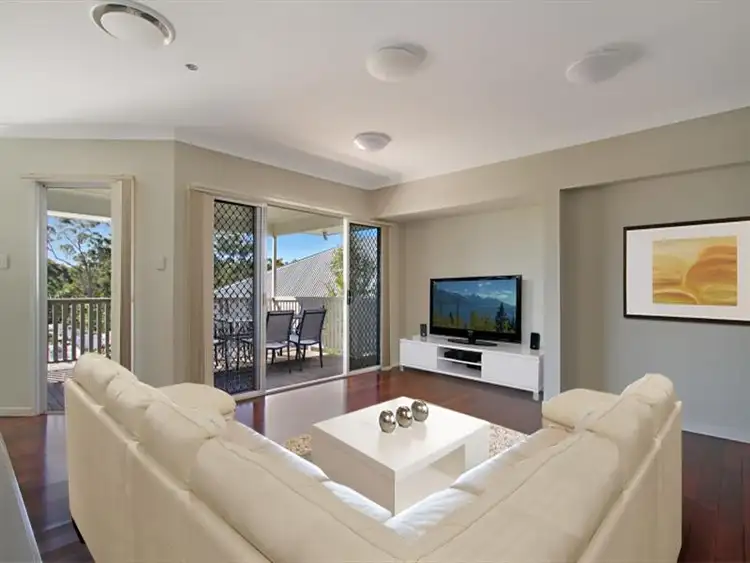 Second view of Homely house listing, 31 Goodenia Crescent, Seventeen Mile Rocks QLD 4073