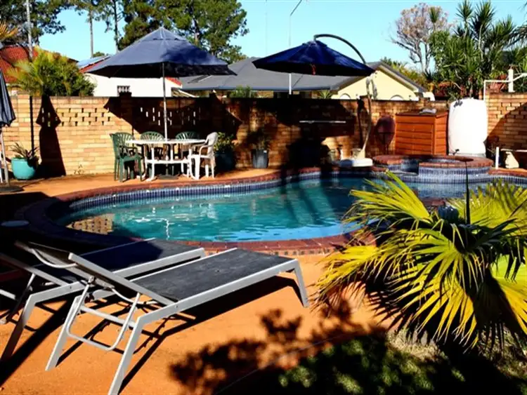 35 Lancelin Drive, Mermaid Waters QLD 4218