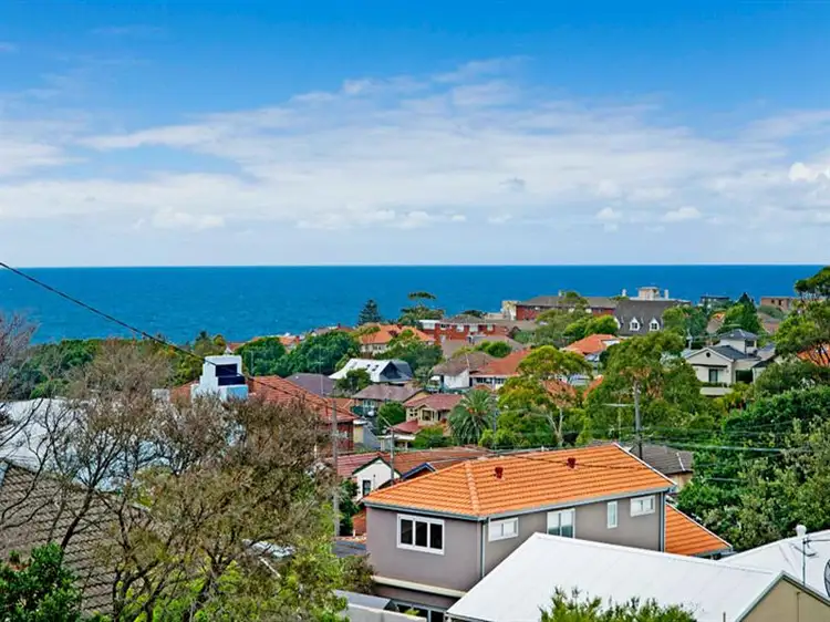 2/11A Barry Street, Clovelly NSW 2031