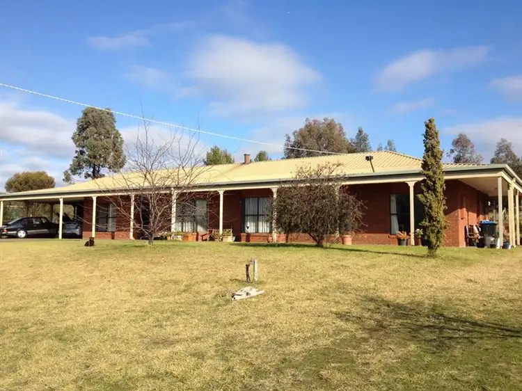 7 Settlers Place, Maiden Gully VIC 3551