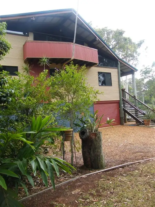 Second view of Homely house listing, 31 Perulpa Street, Coochiemudlo Island QLD 4184