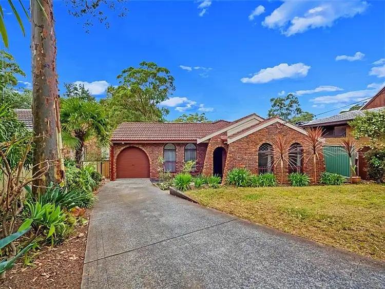 5 Jeannie Crescent, Berkeley Vale NSW 2261