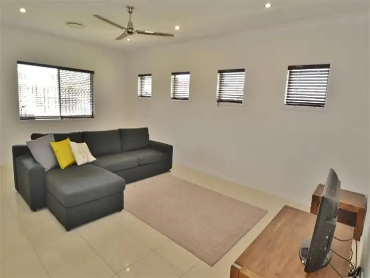 Sixth view of Homely house listing, 4 Wonga crct, Beerwah QLD 4519