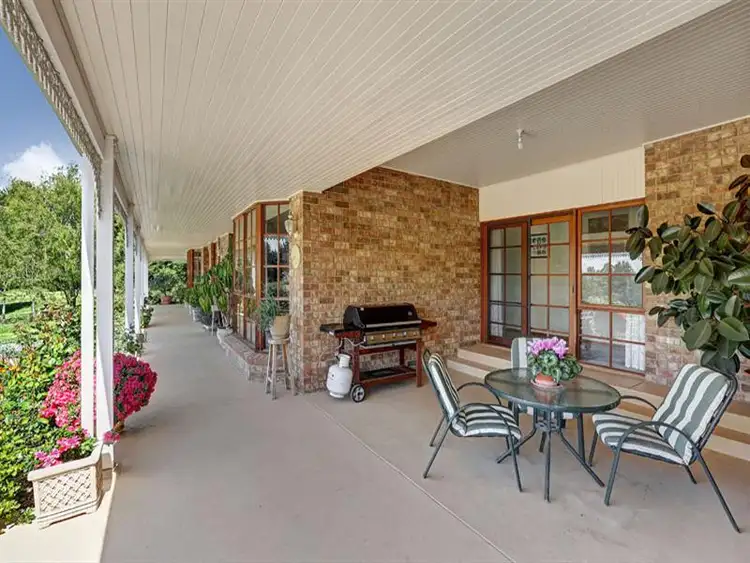 Sixth view of Homely house listing, 25 Sixth Avenue, Eden Park VIC 3757