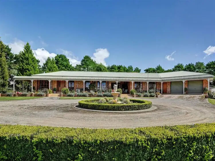 25 Sixth Avenue, Eden Park VIC 3757