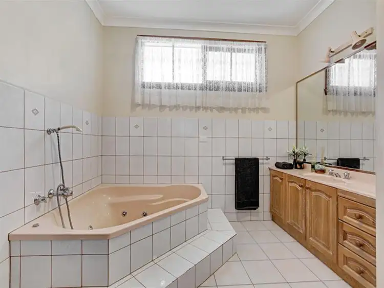 Fifth view of Homely house listing, 25 Sixth Avenue, Eden Park VIC 3757