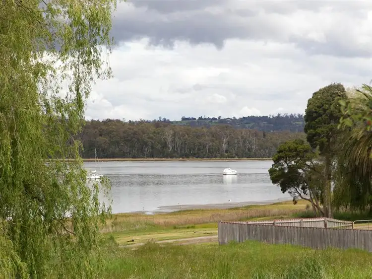 323 Gravelly Beach Road, Gravelly Beach TAS 7276