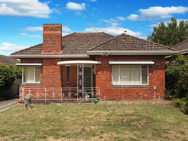 202 Poath Road, Hughesdale VIC 3166