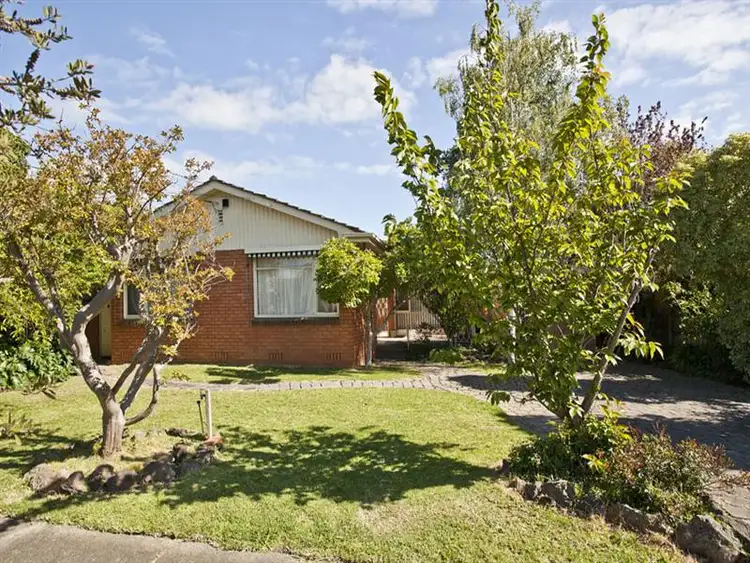 28 Nottingham Street, Glen Waverley VIC 3150