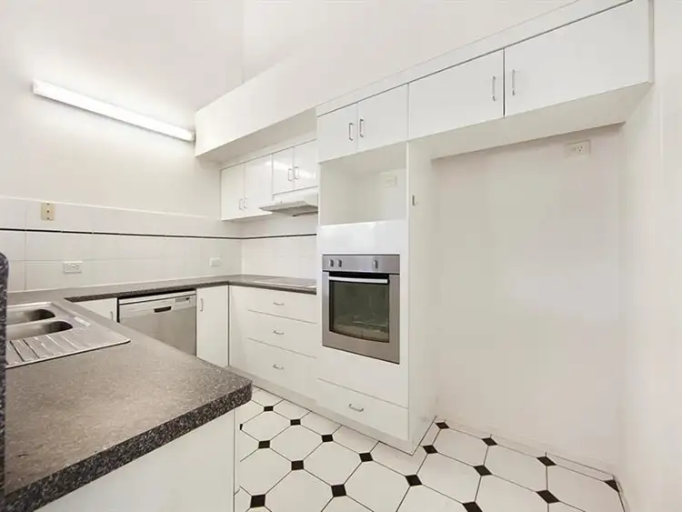 Fifth view of Homely house listing, 11/6 Alexandra Street, North Ward QLD 4810