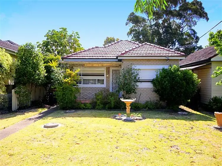 50 Wenke Crescent, Yagoona NSW 2199