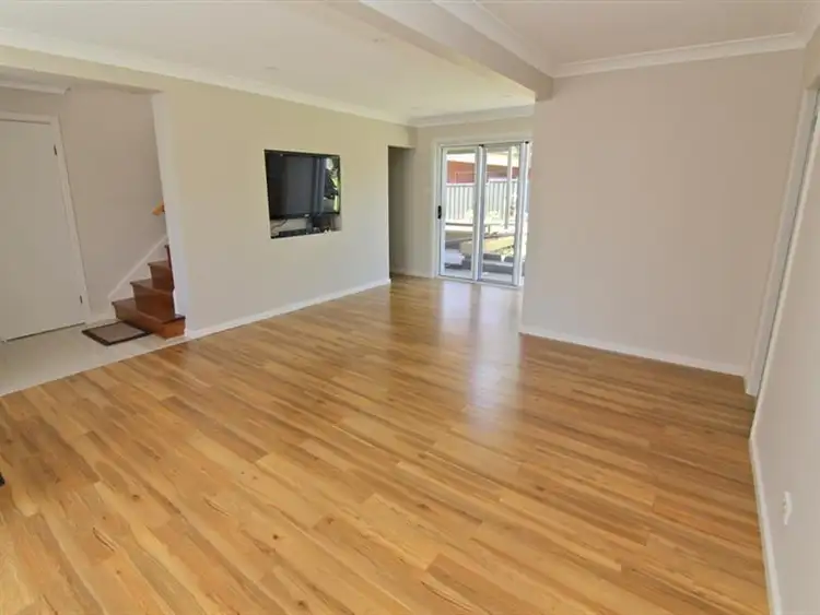 Fifth view of Homely house listing, 7 Martin Crescent, Saratoga NSW 2251