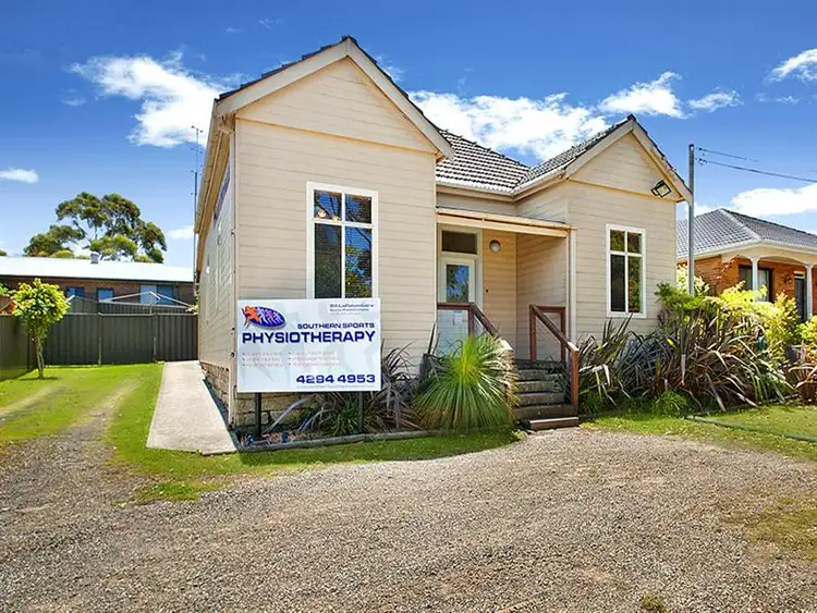 134 Parkes Street, Helensburgh NSW 2508