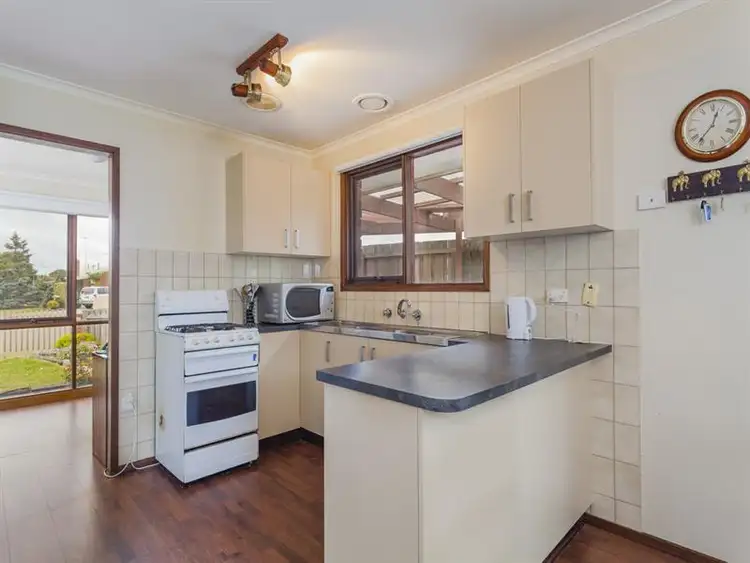 Fourth view of Homely house listing, 8 Mersey Court, St Albans Park VIC 3219