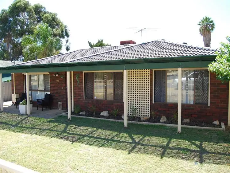 13 George Street, Gosnells WA 6110