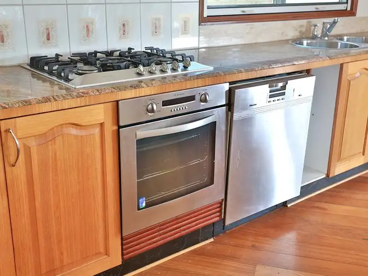 Third view of Homely house listing, 10 Mascotte Court, Eatons Hill QLD 4037